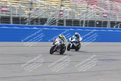 media/May-29-2022-Fastrack Riders_ [[fc0f8b1a06]]/Level 3/Start Finish/